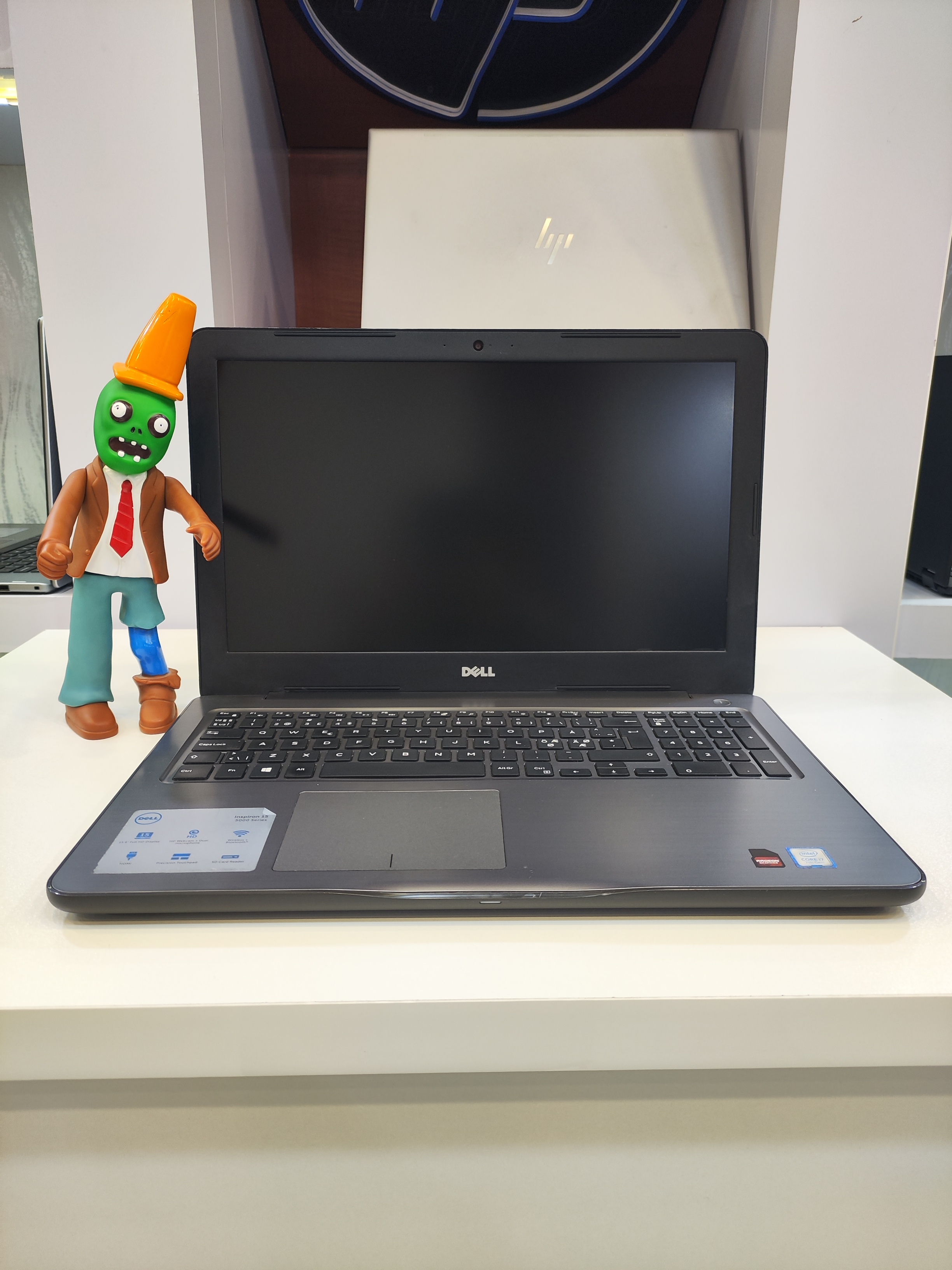 لپ تاپ Dell Inspiron 5567 | لپ تاپ اقتصادی و کاربردی دل برای کارهای روزمره
