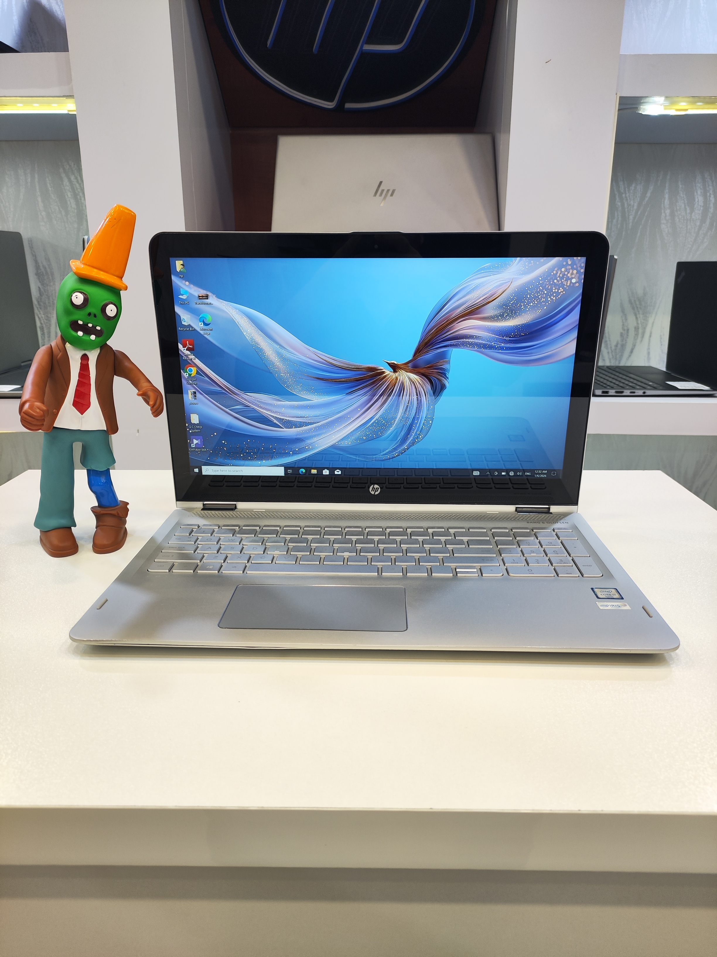 لپ تاپ HP Envy x360 | Core i7-6500U | رم 8GB | SSD 256GB | لمسی 360 درجه