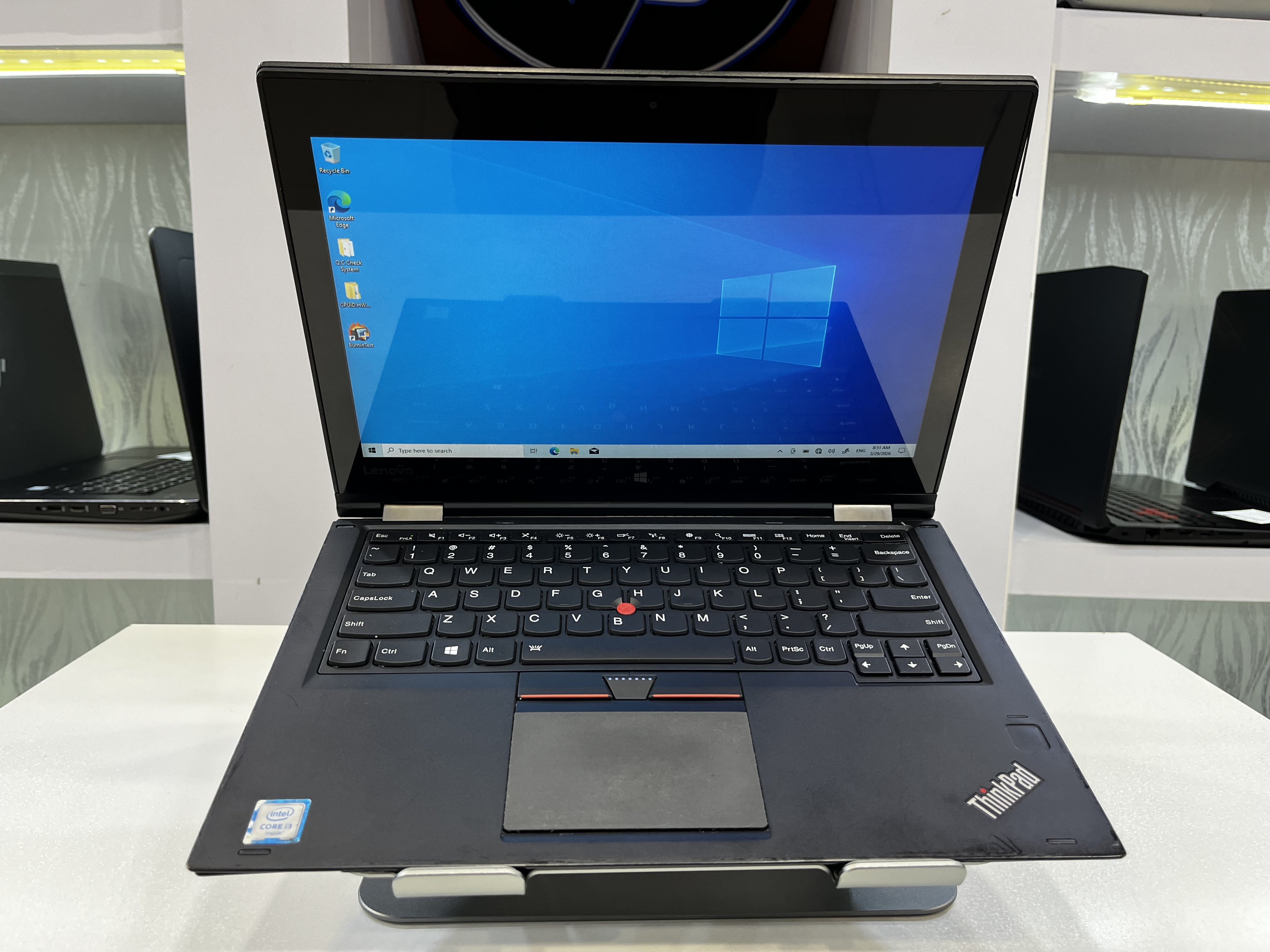 لپ تاپ لمسی Lenovo Yoga Y260 | RAM 8GB | SSD 128GB | تبلت‌شو 360 درجه