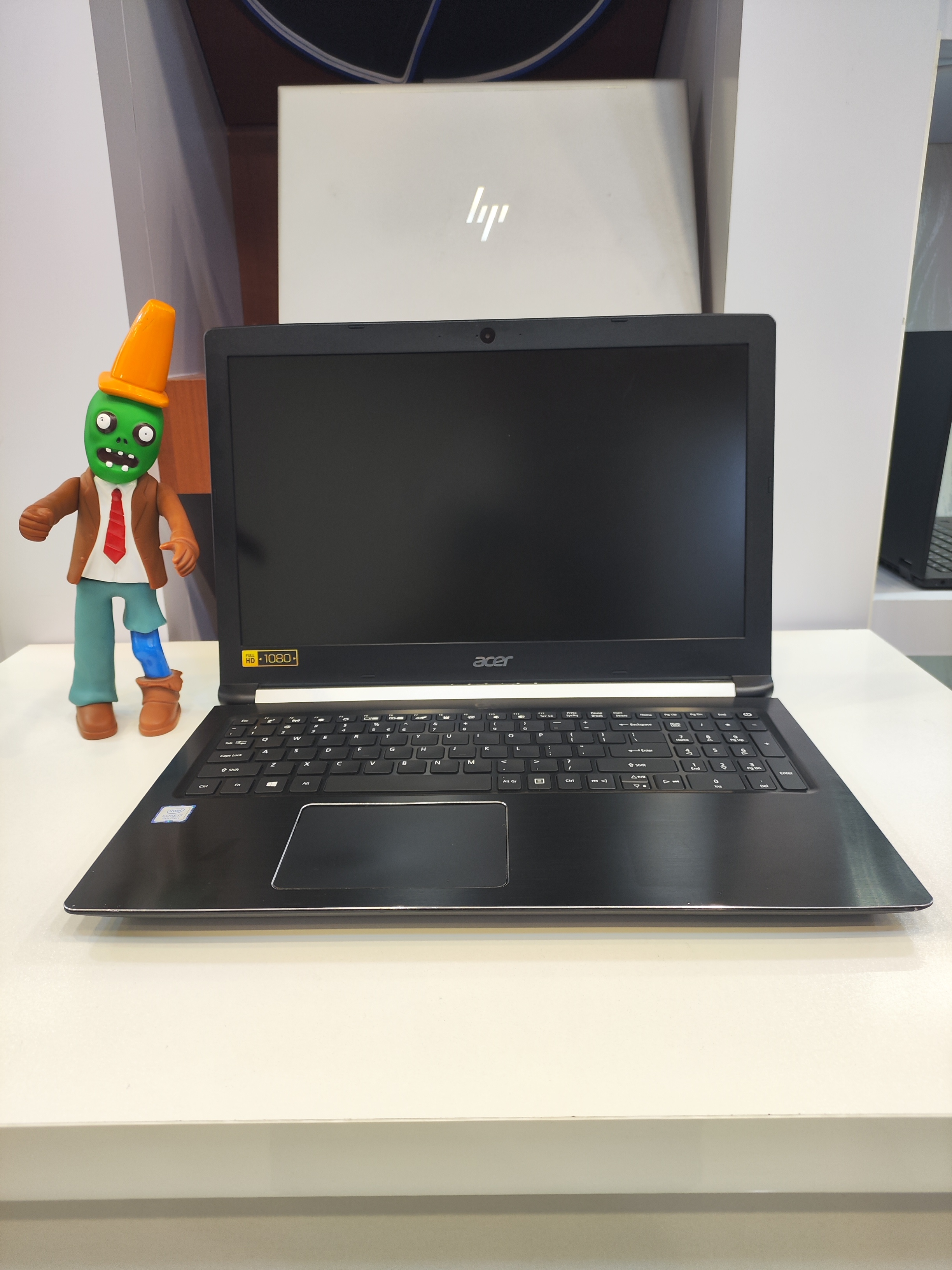 لپ تاپ گیمینگ Acer Aspire A715 | Core i7-8750H | رم 16GB | SSD 512GB | GTX 1050 4GB