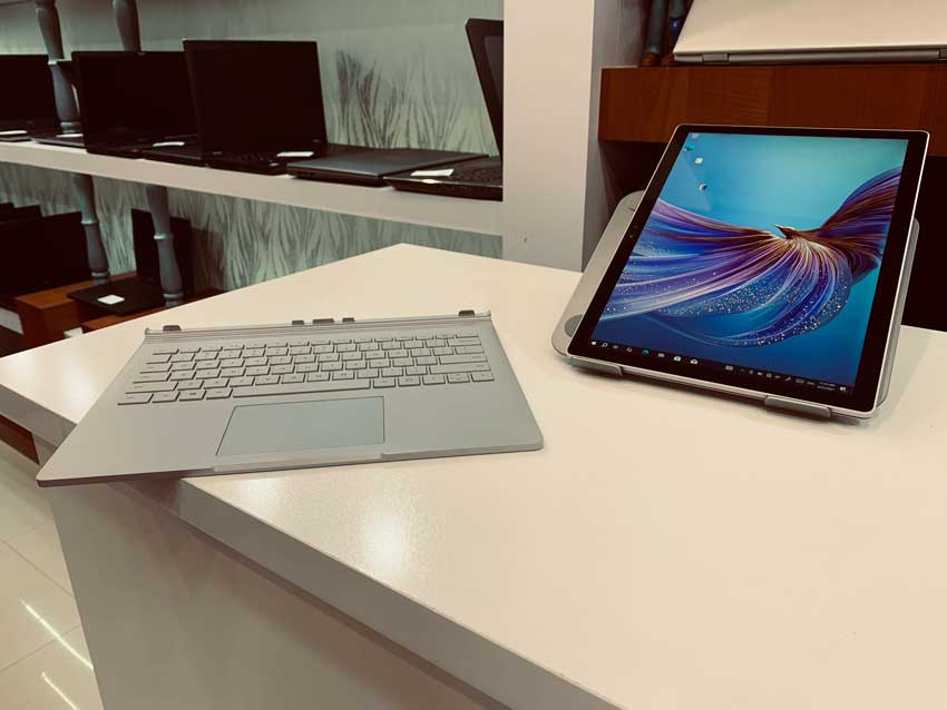 لپ تاپ Microsoft Surface Book 1 | Core i5-6300U | RAM 8GB | SSD 256GB | گرافیک Nvidia | نمایشگر 3K لمسی