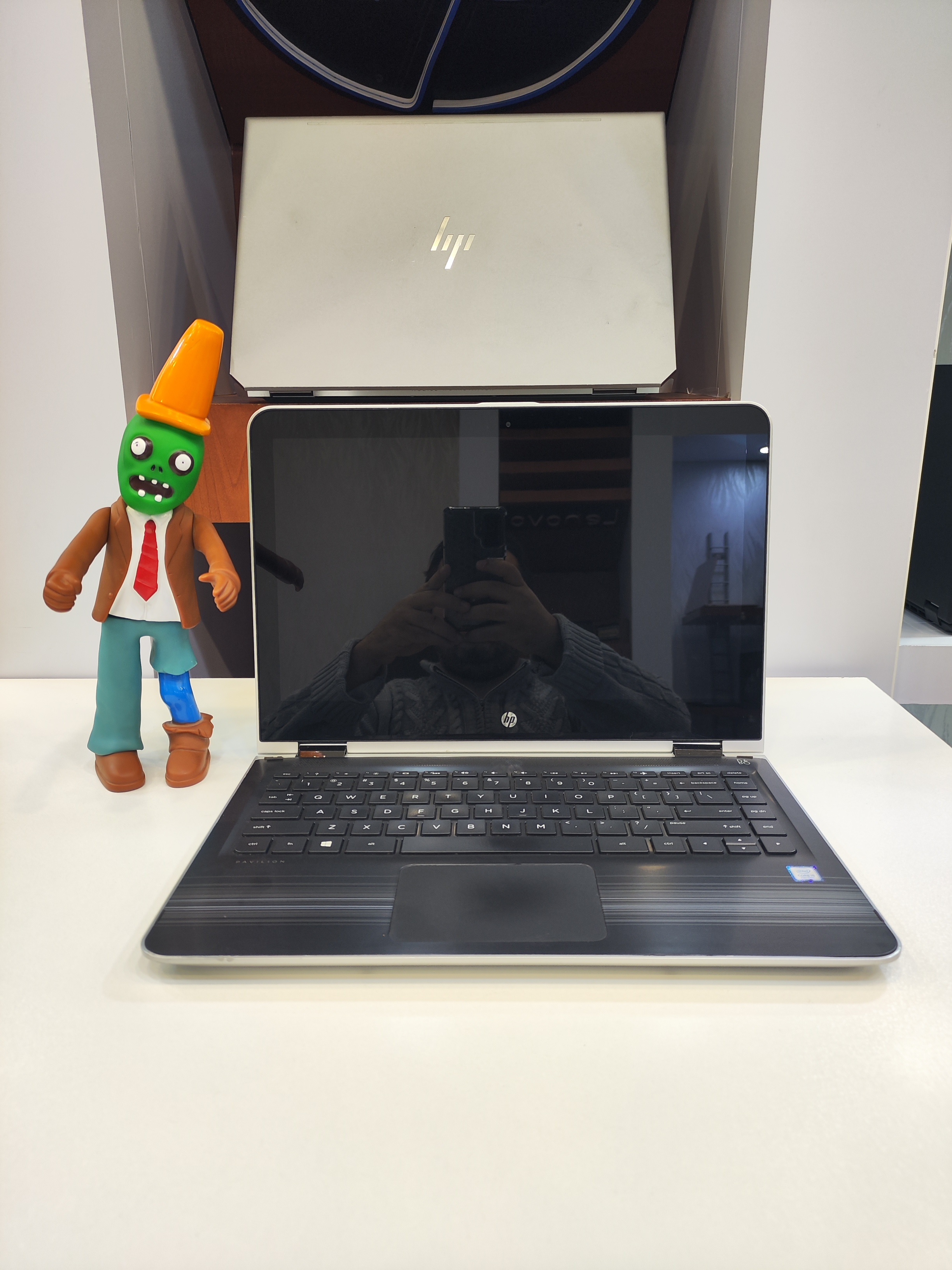 لپ تاپ HP Pavilion x360 لمسی | Core i5-7200U | RAM 8GB | SSD 256GB | 14 INCH FHD