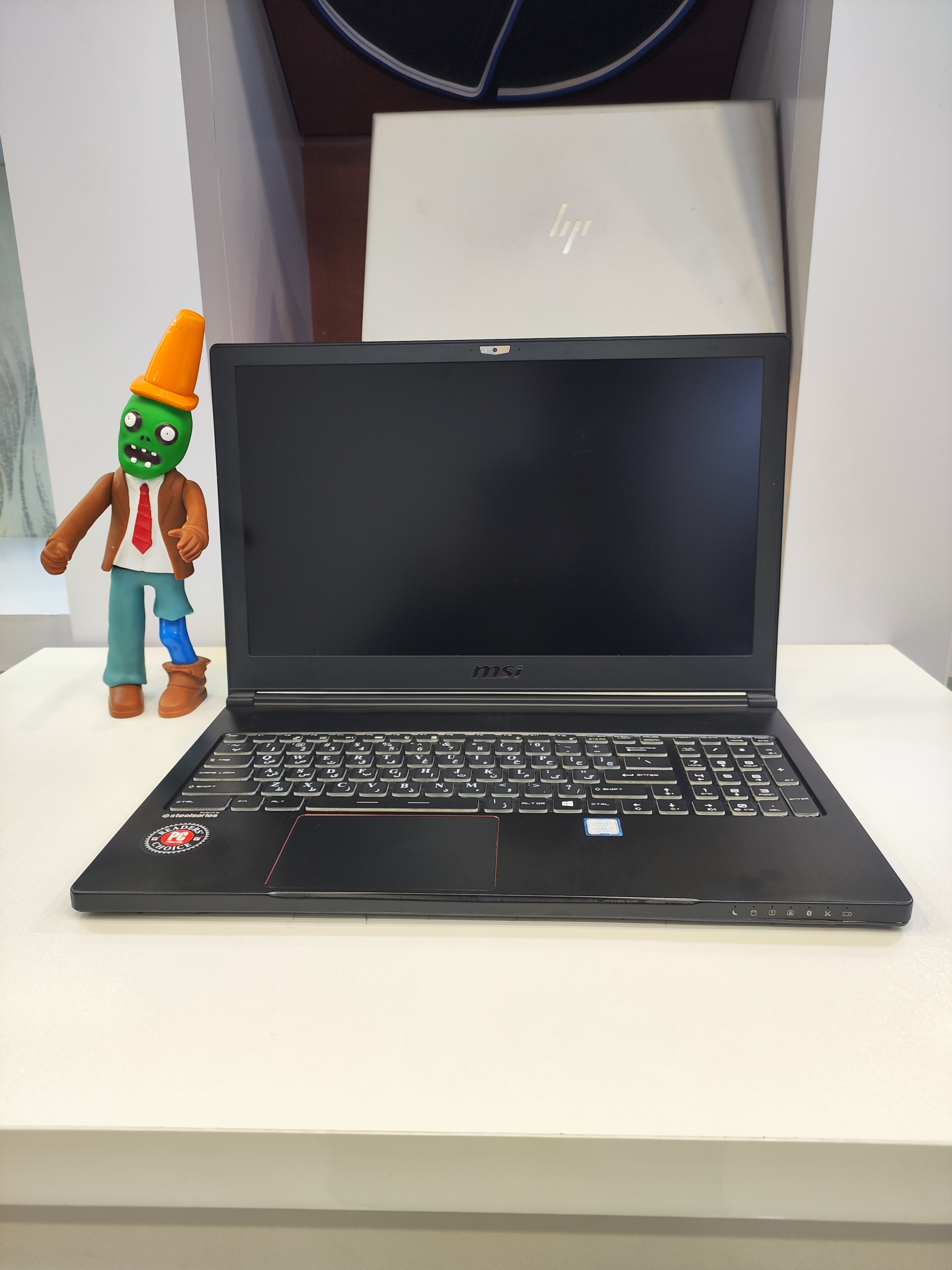 لپ تاپ MSI GS63VR | Core i7-7700HQ | RAM 16GB | SSD 512GB | GTX 1070 8GB