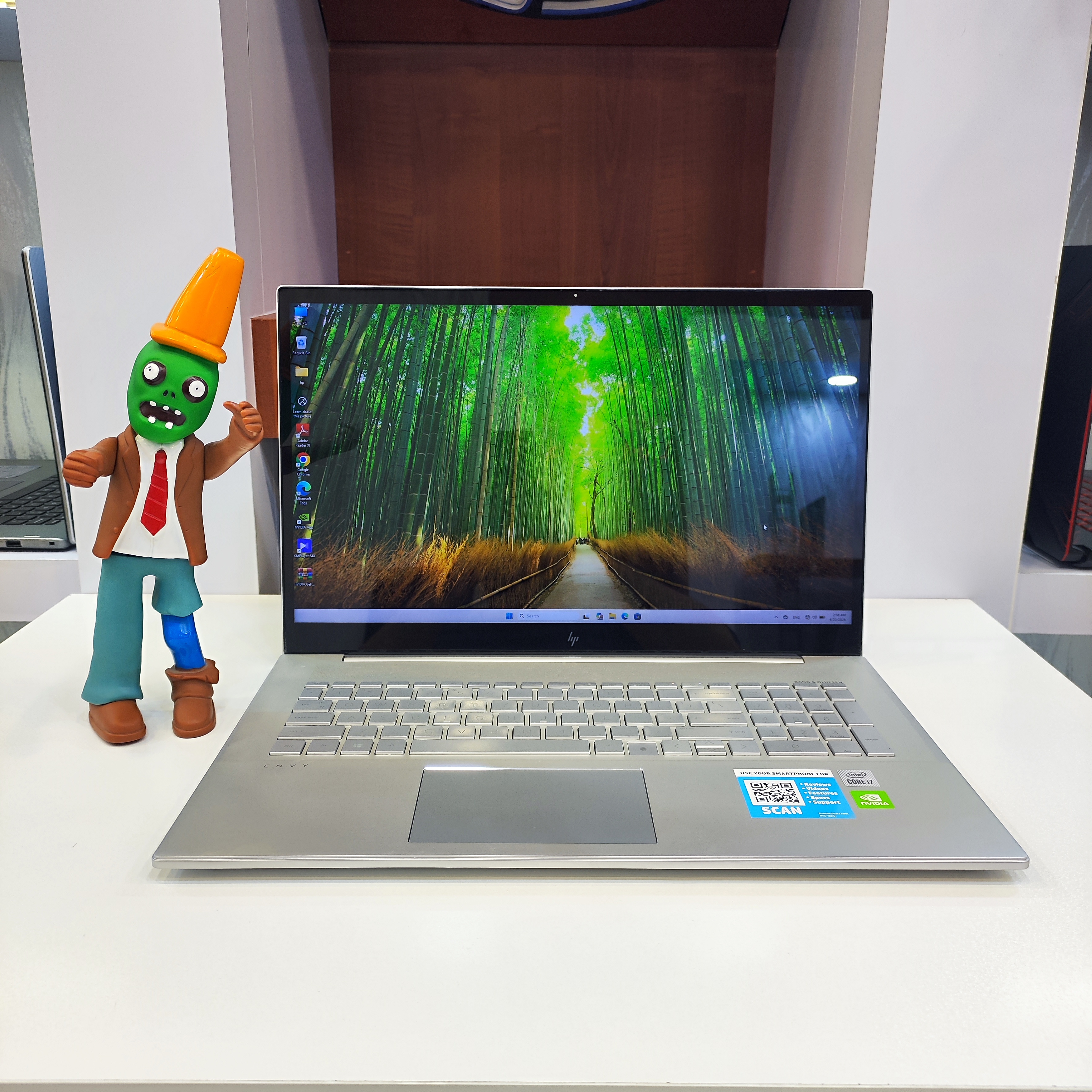 لپ تاپ HP Envy 17M-CG | Core i7-1065G7 |RAM 8GB | SSD 256GB |  Nvidia MX330