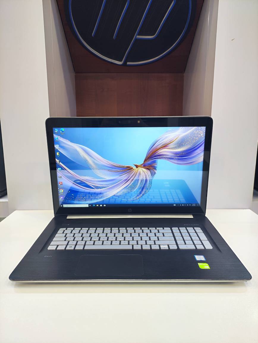 لپ تاپ لمسی HP Pavilion 17 | Core i7-6700HQ | RAM 8GB | GTX 960M 2GB