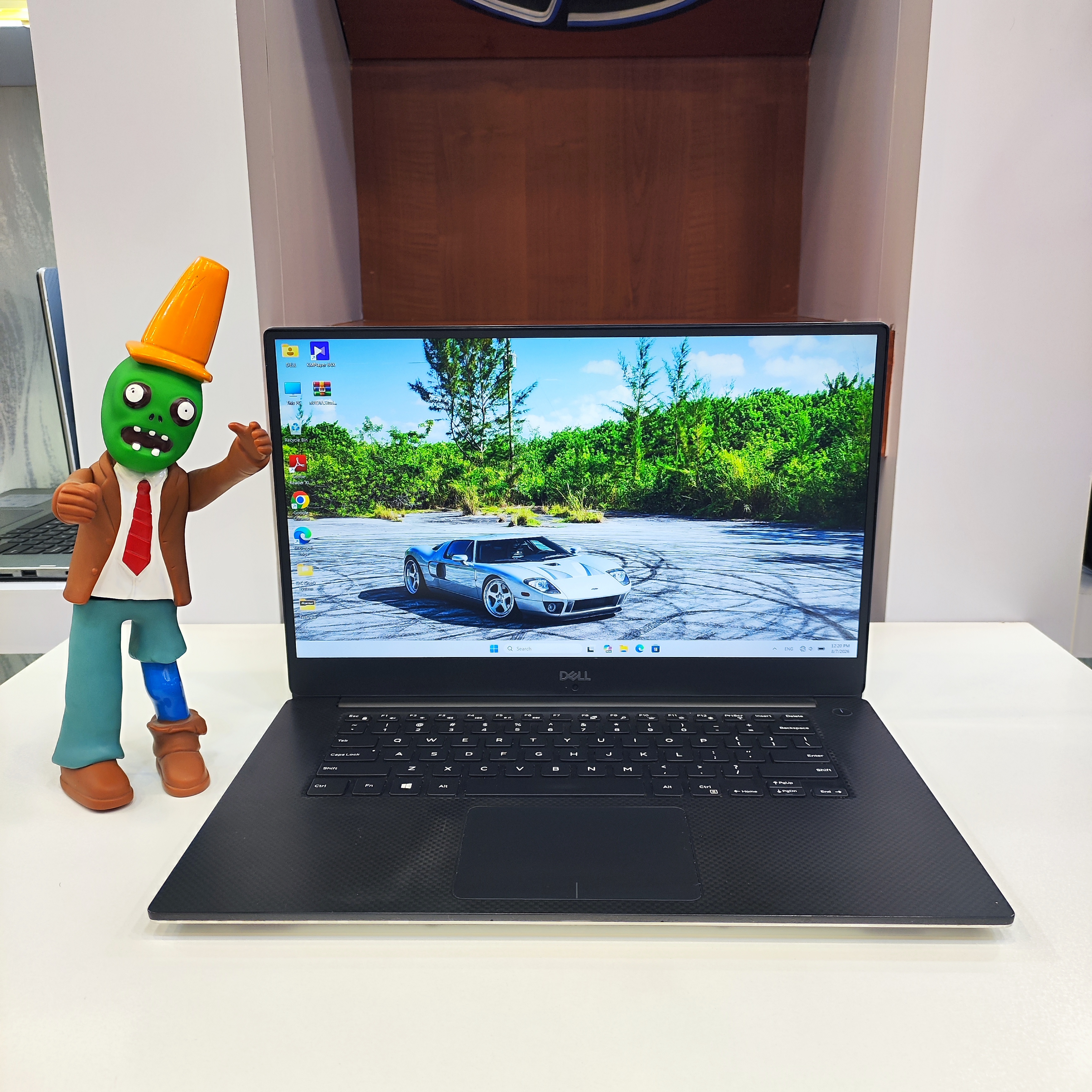 لپ تاپ ورک استیشن Dell Precision 5530 | Core i7-8850H | RAM 16GB | SSD 512GB | Quadro P1000 4GB