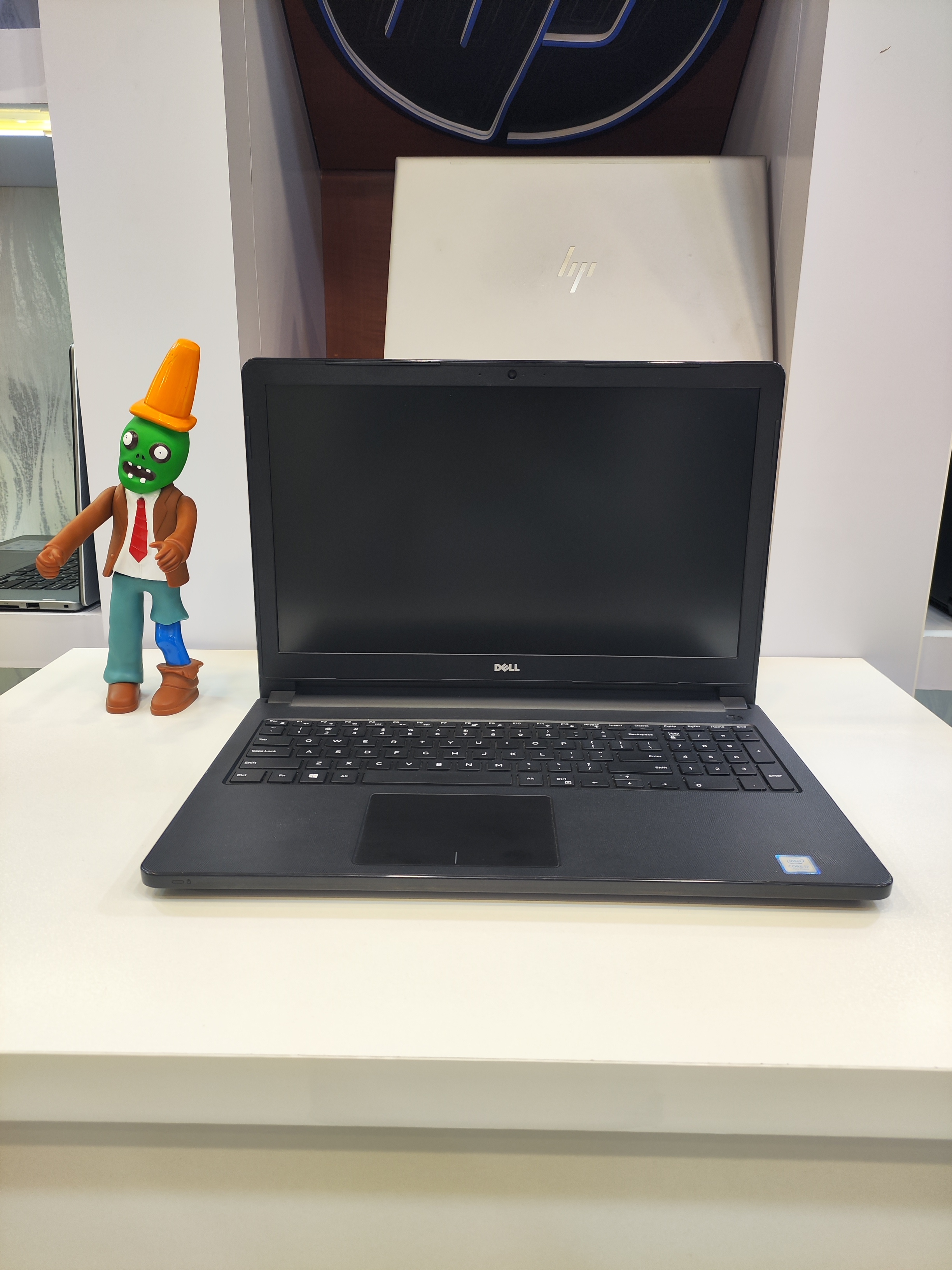 لپ تاپ Dell Inspiron 5566 | لپ تاپ دانشجویی و اداری دل با عملکرد روان